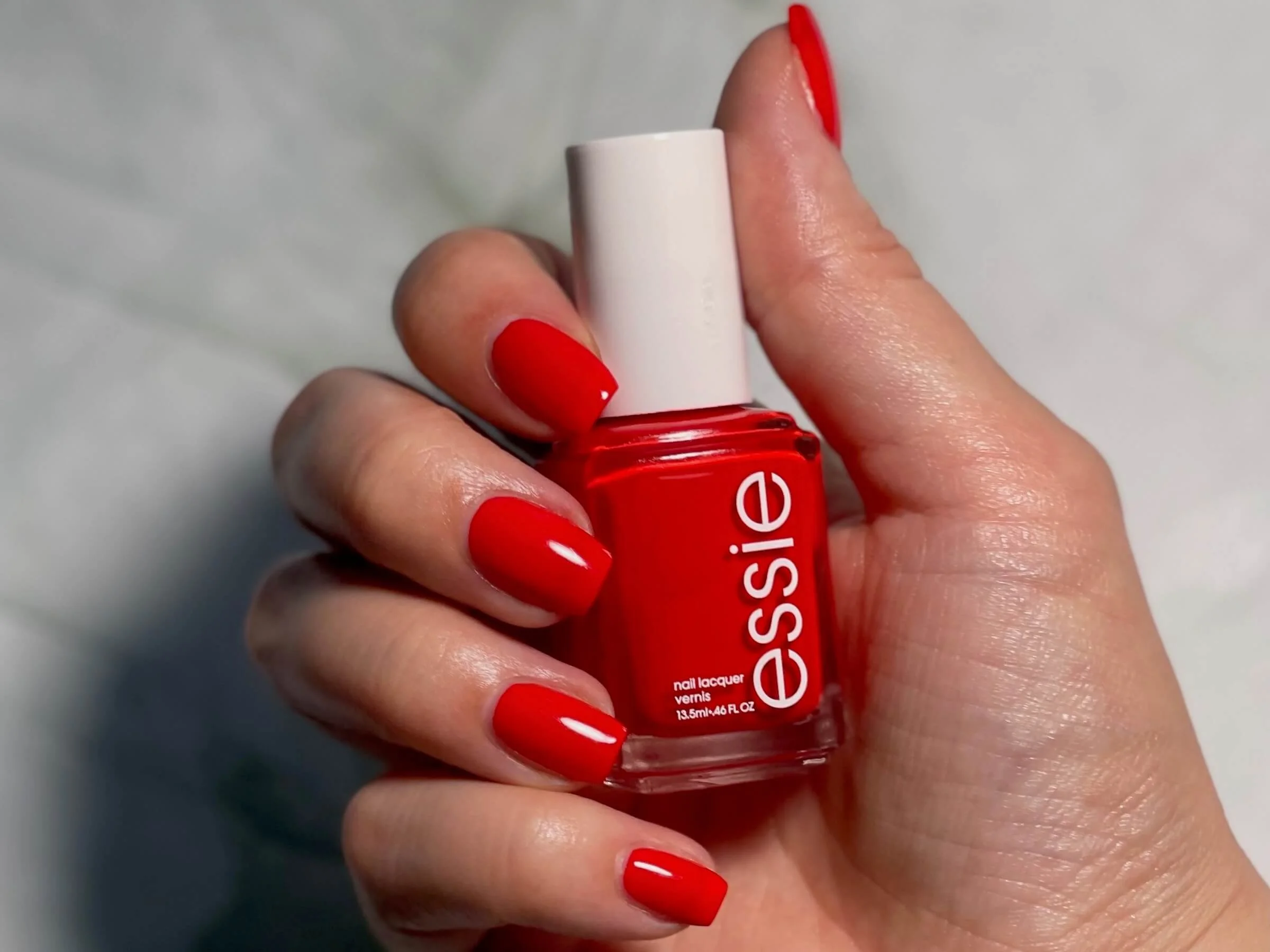 essie geranium Swatches and Review